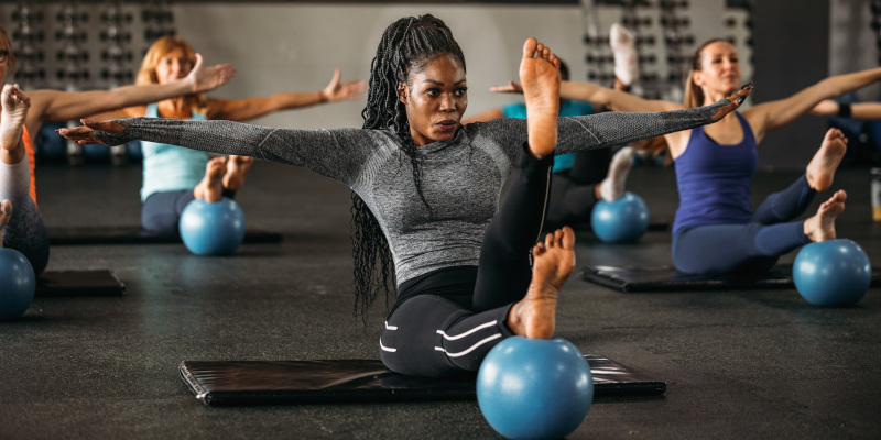 Reformer Pilates vs. Mat Pilates: What’s the Difference?